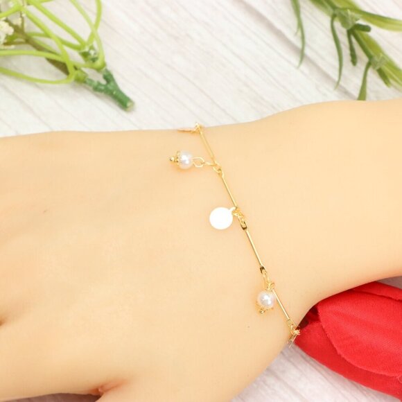 "Trendy Handmade Bracelet – A Thoughtful Gift for Girls & Women | UNVRC1113 - Picture 6 of 10